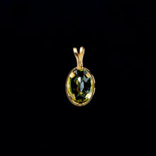 Load image into Gallery viewer, 9ct Yellow Gold Oval Peridot Pendant (8mm x 6mm) - Optional Chain