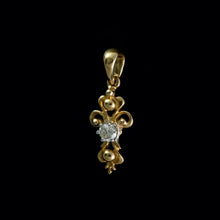 Load image into Gallery viewer, 9ct Yellow Gold Antique Solitaire Diamond Pendant (0.15ct)