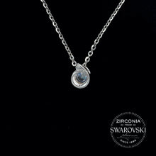 Load image into Gallery viewer, Sterling Silver & Swarovski Zirconia Twist Solitaire Pendant Necklace