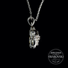 Load image into Gallery viewer, Sterling Silver & Swarovski Zirconia Vintage Cluster Pendant Necklace