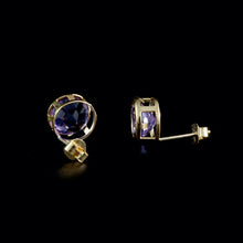Load image into Gallery viewer, 9ct Yellow Gold Round Amethyst Stud Earrings (7mm)