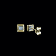Load image into Gallery viewer, 9ct Yellow Gold Invisibly Set Princess Cut Stud Earrings (0.20ct)