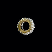 Load image into Gallery viewer, 9ct Yellow Gold Wheel Shaped Diamond Cluster Pendant (1.00ct)