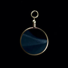 Load image into Gallery viewer, 9ct Yellow Gold Vintage Hematite Intaglio Pendant