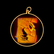 Load image into Gallery viewer, Artist Hands Drawing (Medium)