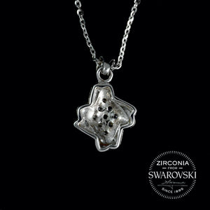 Sterling Silver & Swarovski Zirconia Vintage Cluster Pendant Necklace
