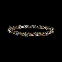 Load image into Gallery viewer, 9ct Yellow Gold Kiss Link Diamond Bracelet (1.00ct)
