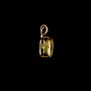 9ct Yellow Gold Round Peridot Pendant (7mm) - Optional Chain