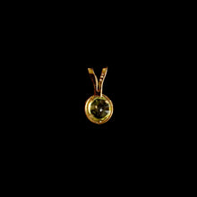 Load image into Gallery viewer, 9ct Yellow Gold Round Peridot Pendant (4mm) - Optional Chain
