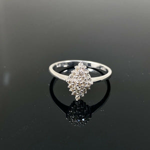 9ct White Gold 0.25ct Marquise-Shaped Cluster Diamond Ring (Size P)