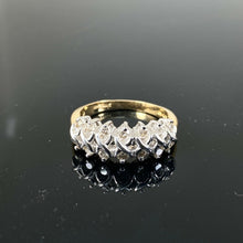 Load image into Gallery viewer, 9ct Yellow Gold 0.50ct Cluster Diamond Ring (Size O 1/2)
