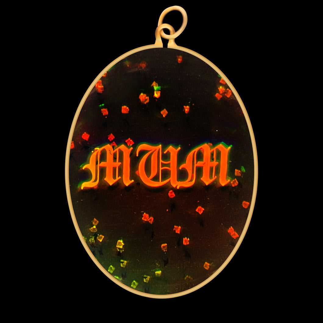 MUM (Oval)