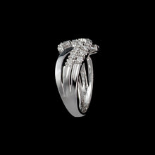 Load image into Gallery viewer, 9ct White Gold 0.25ct Unique Diamond Twist Ring (Size M)
