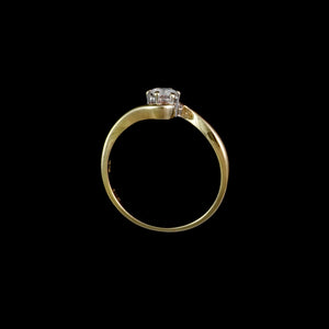 9ct Yellow Gold 0.20ct Solitaire Diamond Twist Ring (Size N)