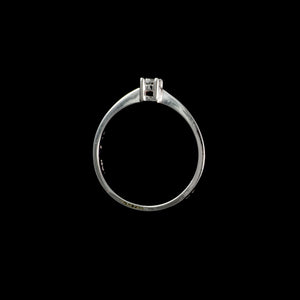 18ct White Gold Little 0.10ct Brilliant Cut Solitaire Diamond Ring (Size N)